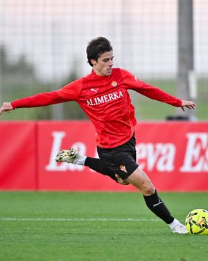 Image post by @realsporting on Instagram