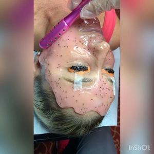 Video post by @HessBeautyBar on Facebook