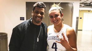 Image post by @uw_wbb on Instagram