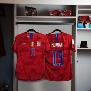 Image post by @alexmorgan13 on Instagram