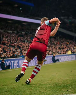 Image post by @westham on TikTok
