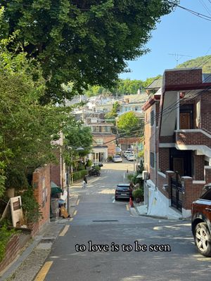 Video post by @ironically.alessia on TikTok