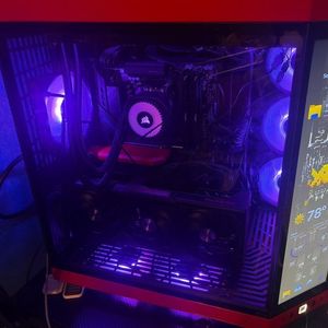 Image post by @microcenter on Instagram