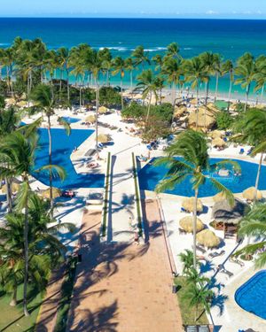 Image post by @sunwingvacations on Instagram