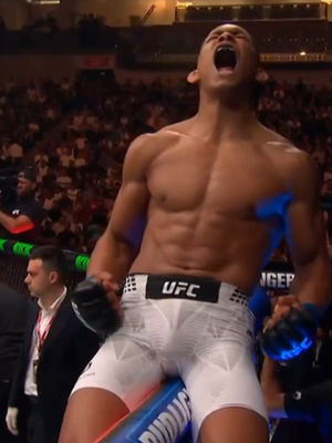 Video post by @ufc on TikTok