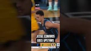 Video post by @melbourneunitedbasketball on YouTube