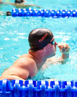 Image post by @gatorsswimdv on Instagram