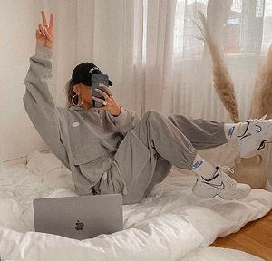 Image post by @hi_techfashion on Instagram