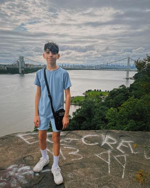 Image post by @teamhammerhands on Instagram