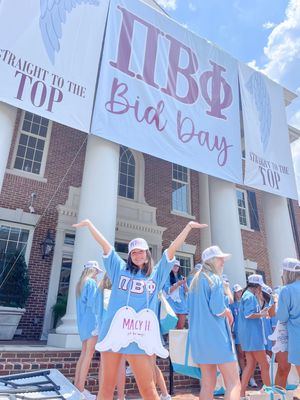Image post by @uapibetaphi on Instagram