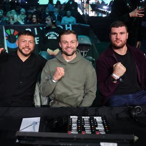 Image post by @MatchroomBoxing on Twitter