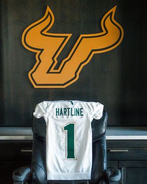 Image post by @USFFootball on Twitter