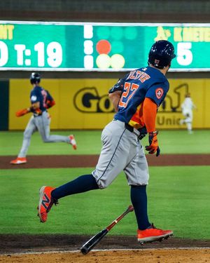 Image post by @astros on Instagram