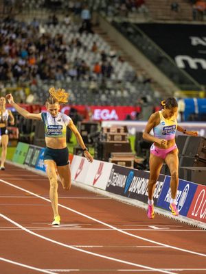 Image post by @flotrack on Instagram