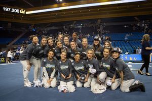 Image post by @CalWGym on Twitter