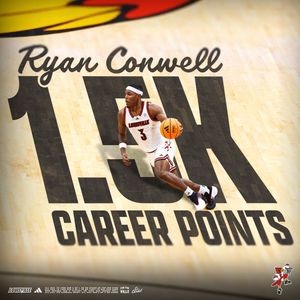 Image post by @LouisvilleMBB on Twitter