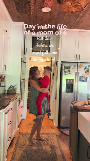 Video post by @emmaseabourn on TikTok