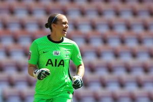 Image post by @SpursWomen on Facebook