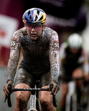 Image post by @wmncycling on Instagram