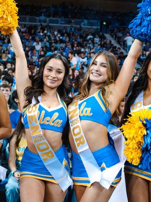 Image post by @uclaspiritsquad on Instagram
