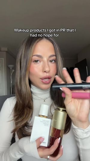 Video post by @anyaweitz on TikTok