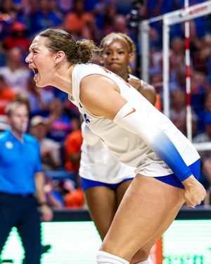 Image post by @gatorsvb on Instagram