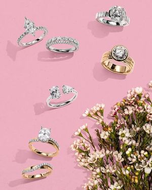 Image post by @reisnichols on Instagram