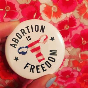 Image post by @shoutyourabortion on Instagram