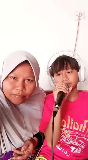 Video post by @da7april on TikTok