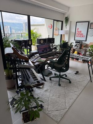 Image post by @scenarecords on Instagram