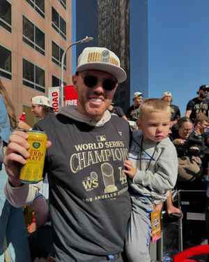 Image post by @freddiefreeman on Instagram