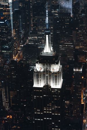 Image post by @EmpireStateBldg on Twitter