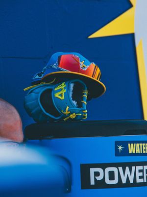 Image post by @100percentvision on Instagram