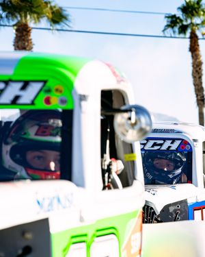 Image post by @rowdybusch on Instagram