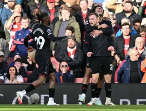Image post by @premierleague on Twitter