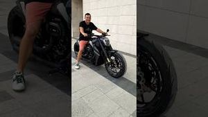 Video post by @supercarblondie on YouTube