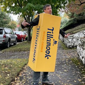 Image post by @Tillamook County Creamery Association on Facebook