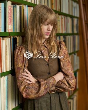 Image post by @loropiana on Instagram