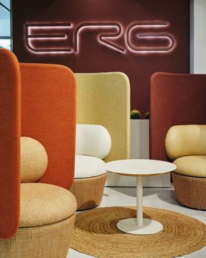 Image post by @neocon_shows on Instagram