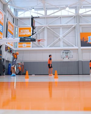 Image post by @ladyvol_hoops on Instagram