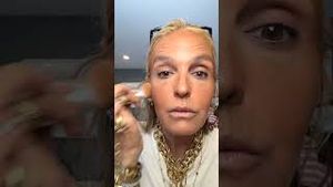 Video post by @shop.with.caroline on YouTube