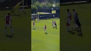 Video post by @maartenpaes01 on YouTube