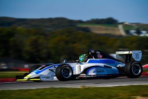 Image post by @turn3motorsport on Instagram