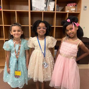 Image post by @nnschools on Instagram
