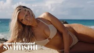 Video post by @siswimsuit on YouTube