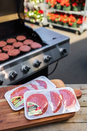 Image post by @stewleonards on Instagram