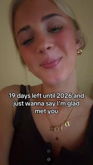 Video post by @theelliebarker on TikTok