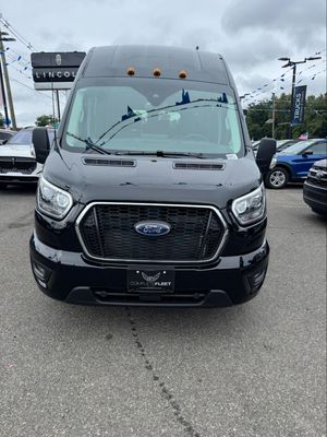 Image post by @completefleetsales on Instagram