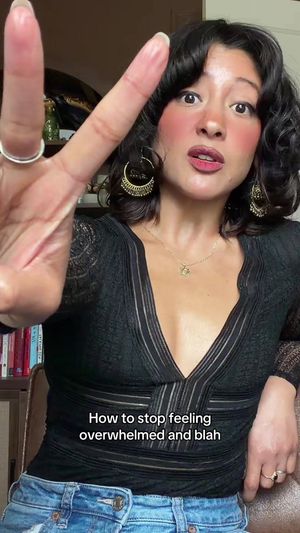 Video post by @sidandlisten on TikTok