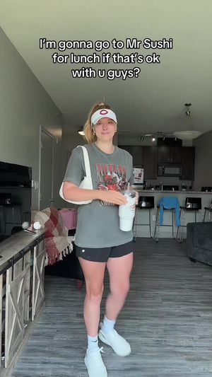 Video post by @notsocooljules on TikTok